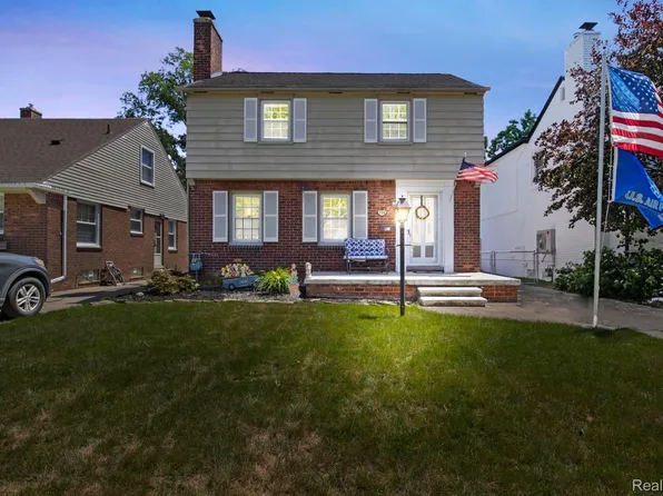 726 N Elizabeth St, Dearborn, MI 48128