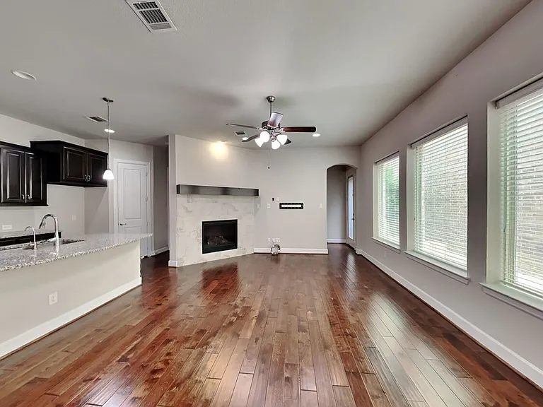 6761 E Prospect Way — Photo 2