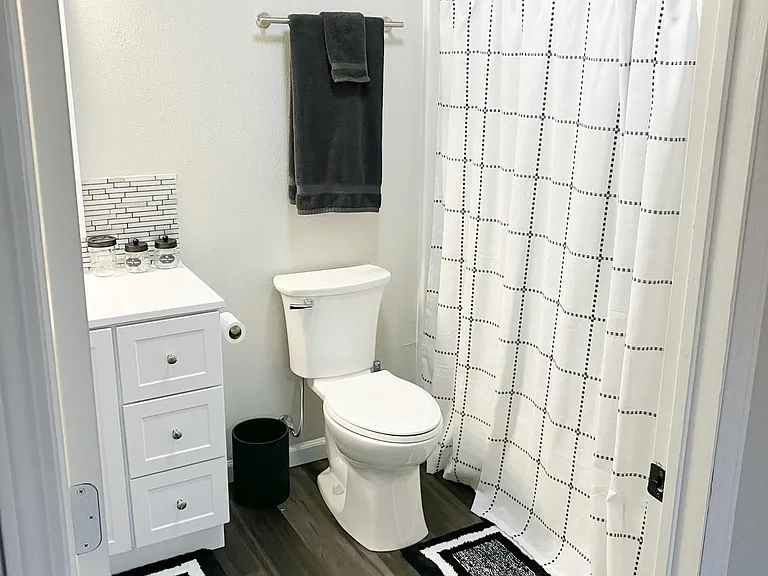 143 W Rainsong St — Photo 8
