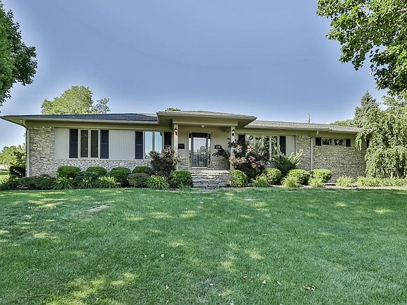 139 Pueblo Dr