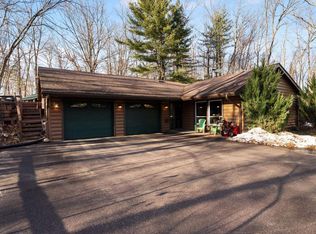 E13585 Grace St, Merrimac, WI 53561