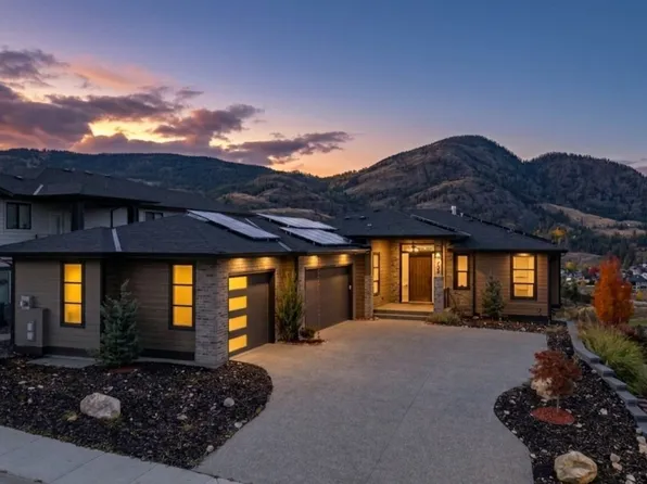 759 Carnoustie Dr, Kelowna, BC V1P 1V2