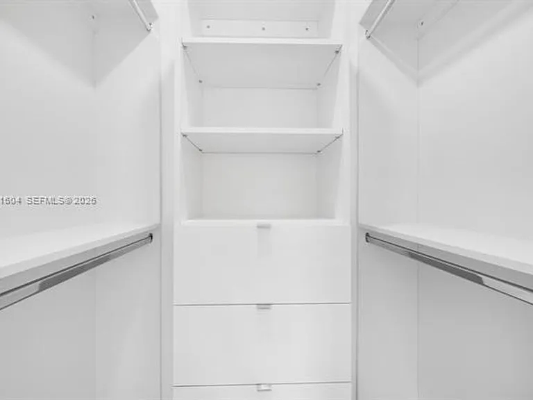 2045 SW 125th Ct — Photo 19