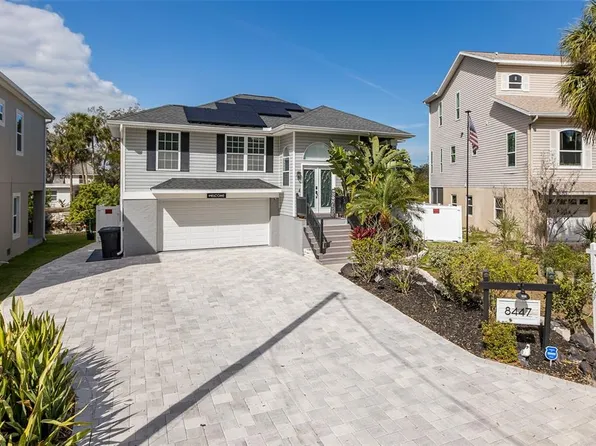 8447 Damen Ln, Port Richey, FL 34668