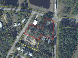 113 Short Ave, Freeport, FL 32439