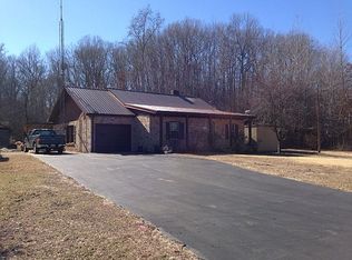 6705 Pt Mason Rd, Big Sandy, TN 38221