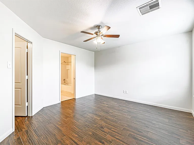 11207 Hall Pines Ct — Photo 25