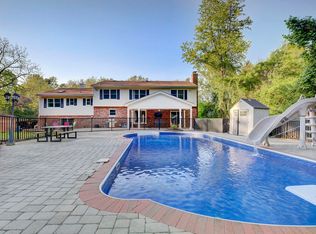 12 Huntley Rd, Holmdel, NJ 07733