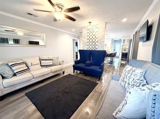 8821 Woodruff St, Houston, TX 77012