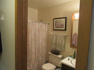 2523 N Oakland Ave APT 205, Milwaukee, WI 53211
