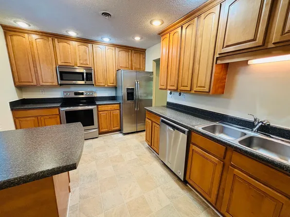 309 Fairfax Rd, Blacksburg, VA 24060
