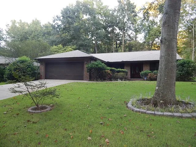 3 bed, 2.0 bath, $2,700 — Photo 2