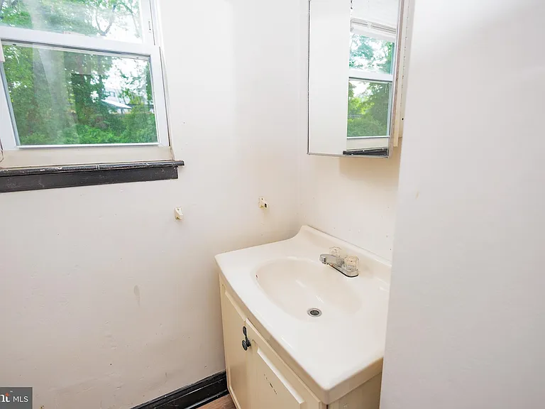 32 Beau Rivage Dr — Photo 5