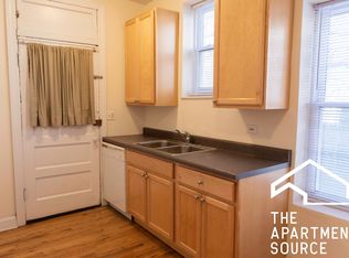 3525.5 N Broadway #1S, Chicago, IL 60657