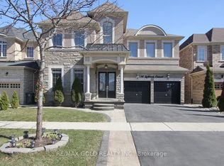 14 Ladbrook Cres, Brampton, ON L6X5H6
