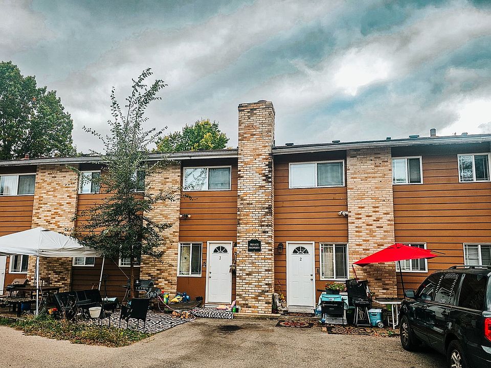 2nd image of 5829 Balsam Rd APT 2