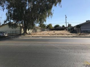 331 Dr Martin Luther King Jr Blvd, Bakersfield, CA