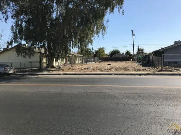 331 Dr Martin Luther King Jr Blvd, Bakersfield, CA 93307