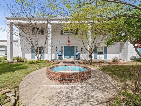 121 Vista Dr, Mount Vernon, IN 47620