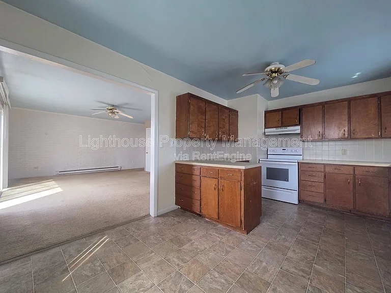 5858 Red Arrow Hwy #B3 — Photo 7