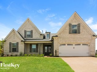 150 Chesnut Ridge Dr, Oakland, TN 38060