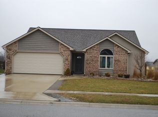 3028 Marguerite Dr, Huntertown, IN 46748