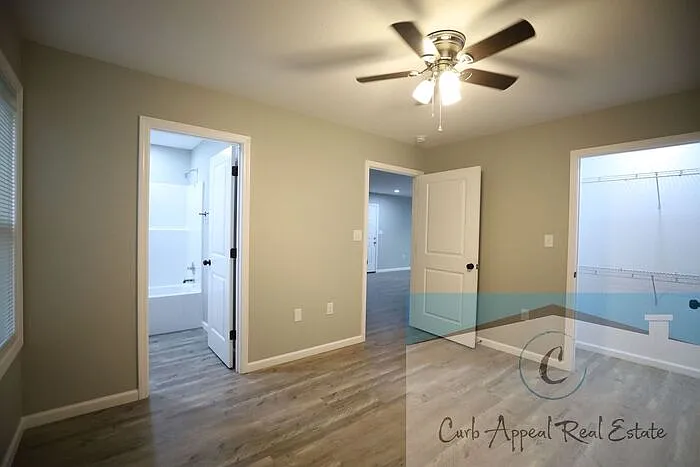 2406 Boydston St — Photo 6