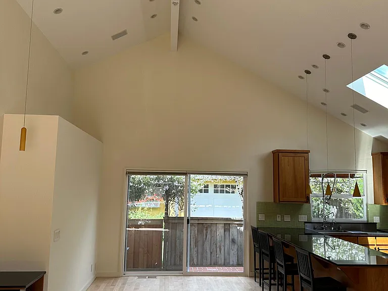 3560 Wildwood Ln — Photo 4
