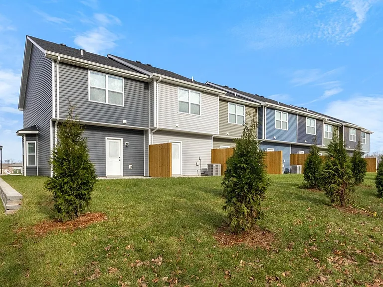 325 Front Ridge Cir — Photo 35