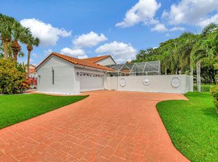 17599 Candlewood Ter, Boca Raton, FL 33487