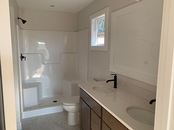 4th image of 10522 Poppy Ln