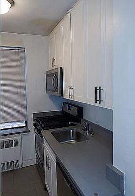 1st image of 6420 Saunders St #315
