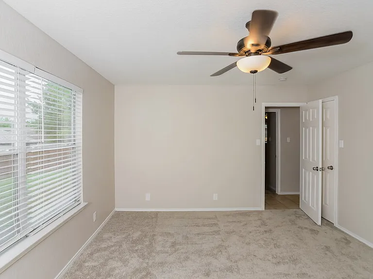 9963 Sunview Pass — Photo 13