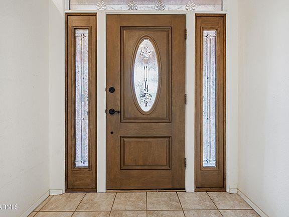 3rd image of 2001 E SUMA Drive