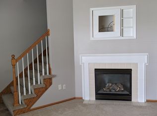 2179 Ridgeview Cir, Clive, IA 50325