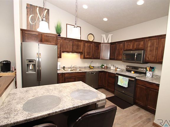 5th image of 7107 S Bridger Pl