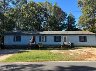 1403 Hinson St #1405, Roanoke Rapids, NC 27870