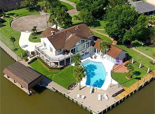 2019 Port Royal Dr, Houston, TX 77058