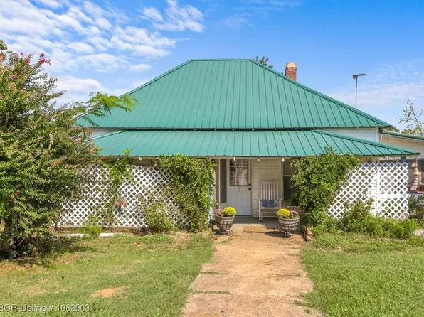 21338 Conser Rd, Heavener, OK 74937