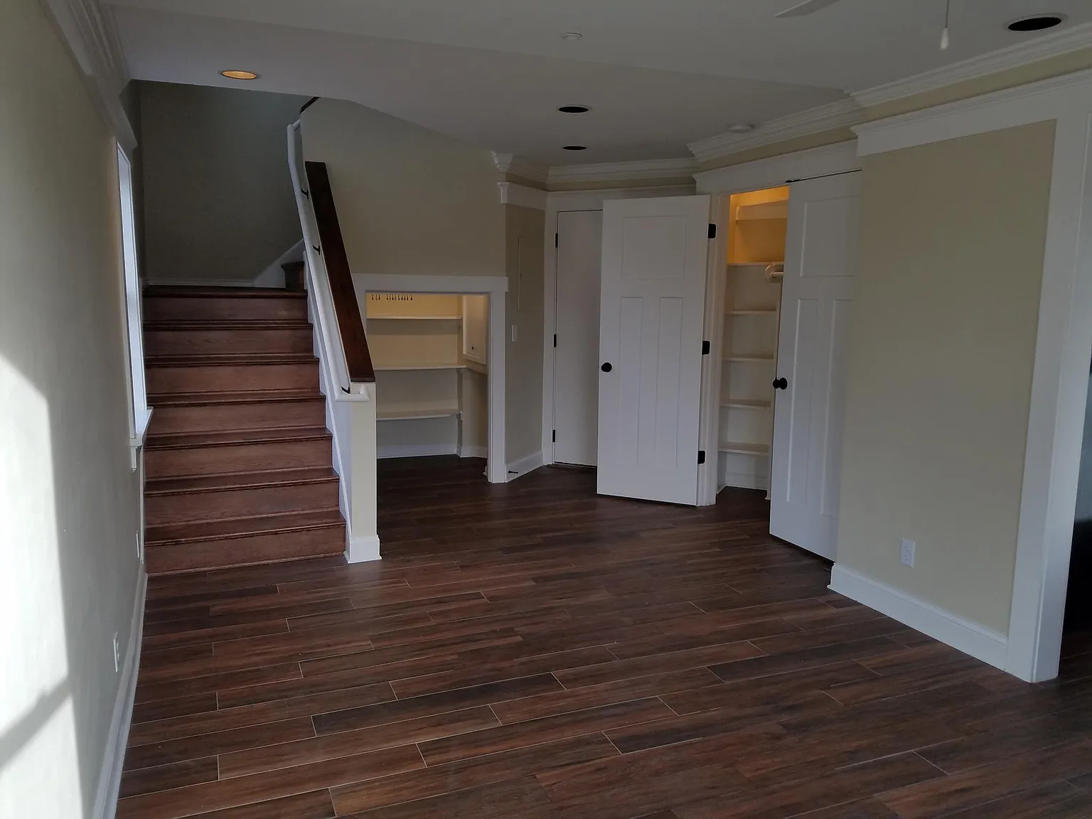 3 bed, 1400 sqft, $2,260 — Photo 4