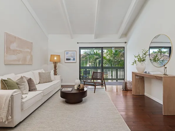 29 Dearborn Pl APT 16, Goleta, CA 93117