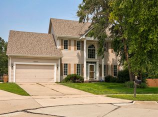 12373 Hazelwood Ct, Clive, IA 50325