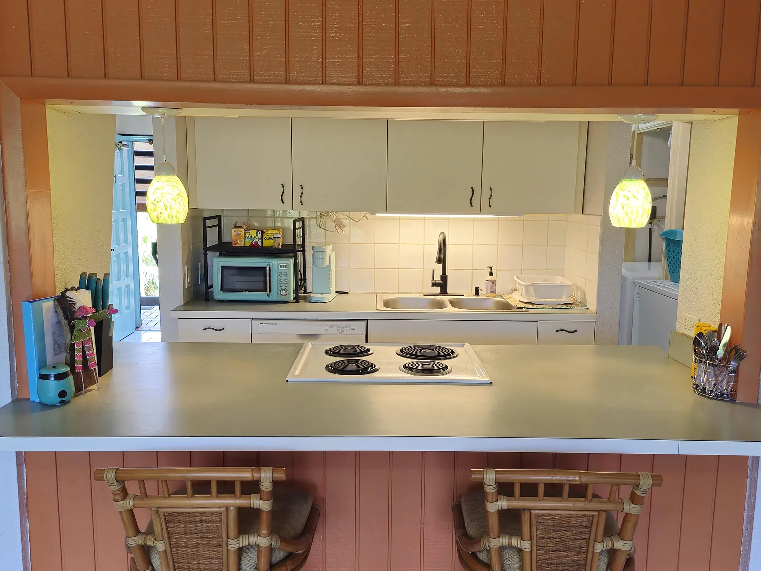 2 bed, 1200 sqft, $2,250 — Photo 1