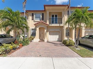 Tuscani Village 2, Miami, FL 33186