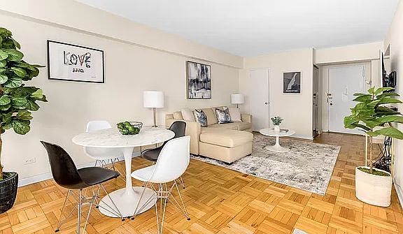 3rd image of 345 E 69th St #15DD