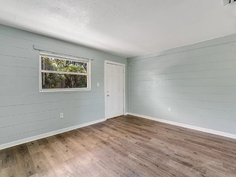 1404 S Deleon Ave #1 — Photo 9
