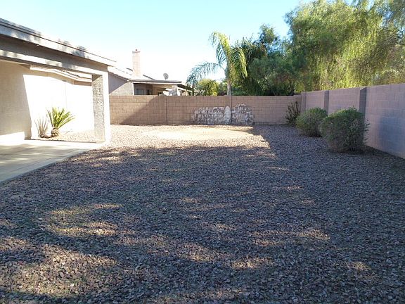 3rd image of 16033 W Carmen Dr