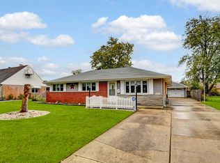 6301 W 83rd Pl, Burbank, IL