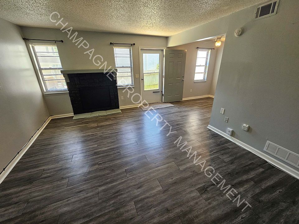 1st image of 6103 NW Casper Dr #B
