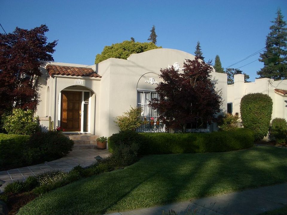 House_Front